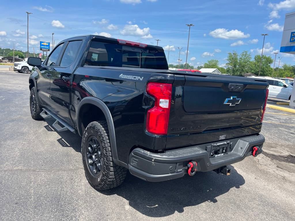 2024 Chevrolet Silverado 1500 ZR2 photo 2