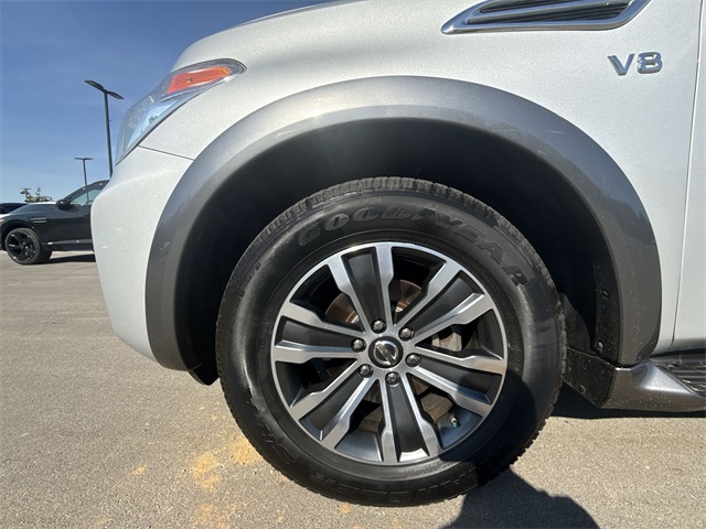 2019 Nissan Armada SL photo 9