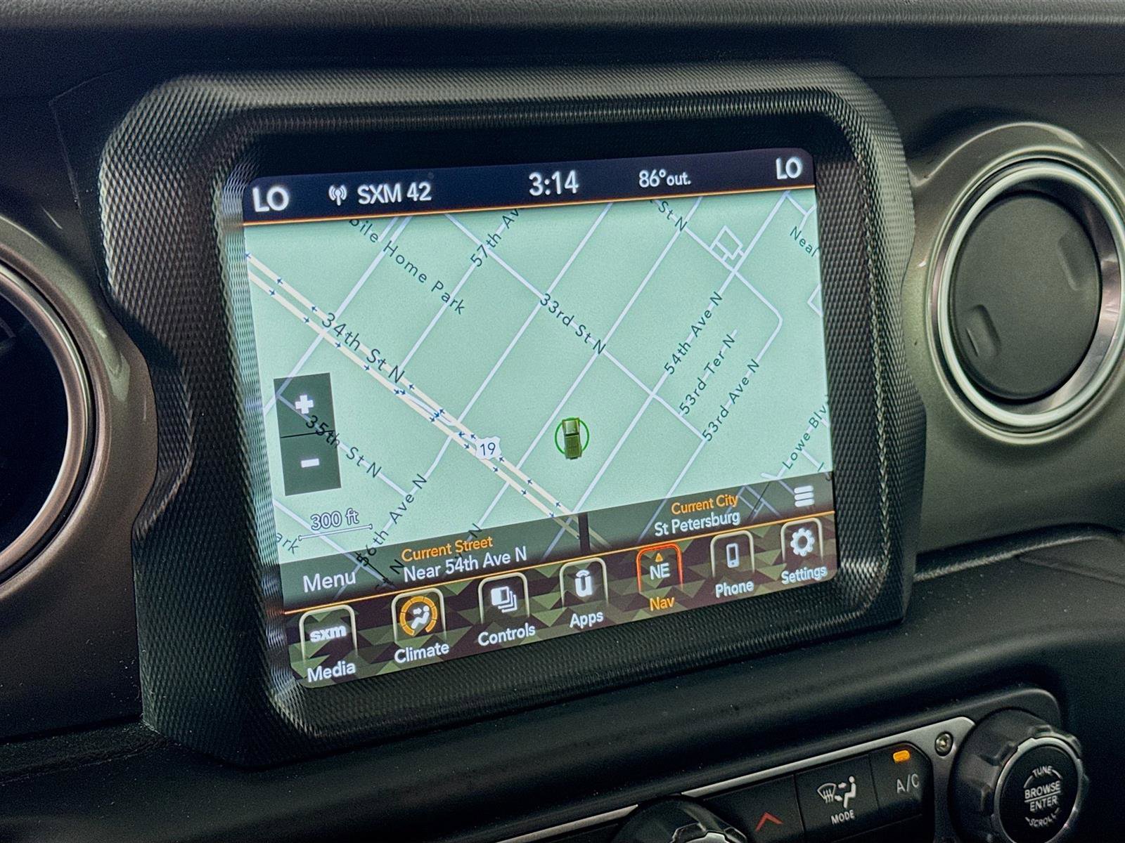 2022 Jeep Wrangler Unlimited Sahara photo 15