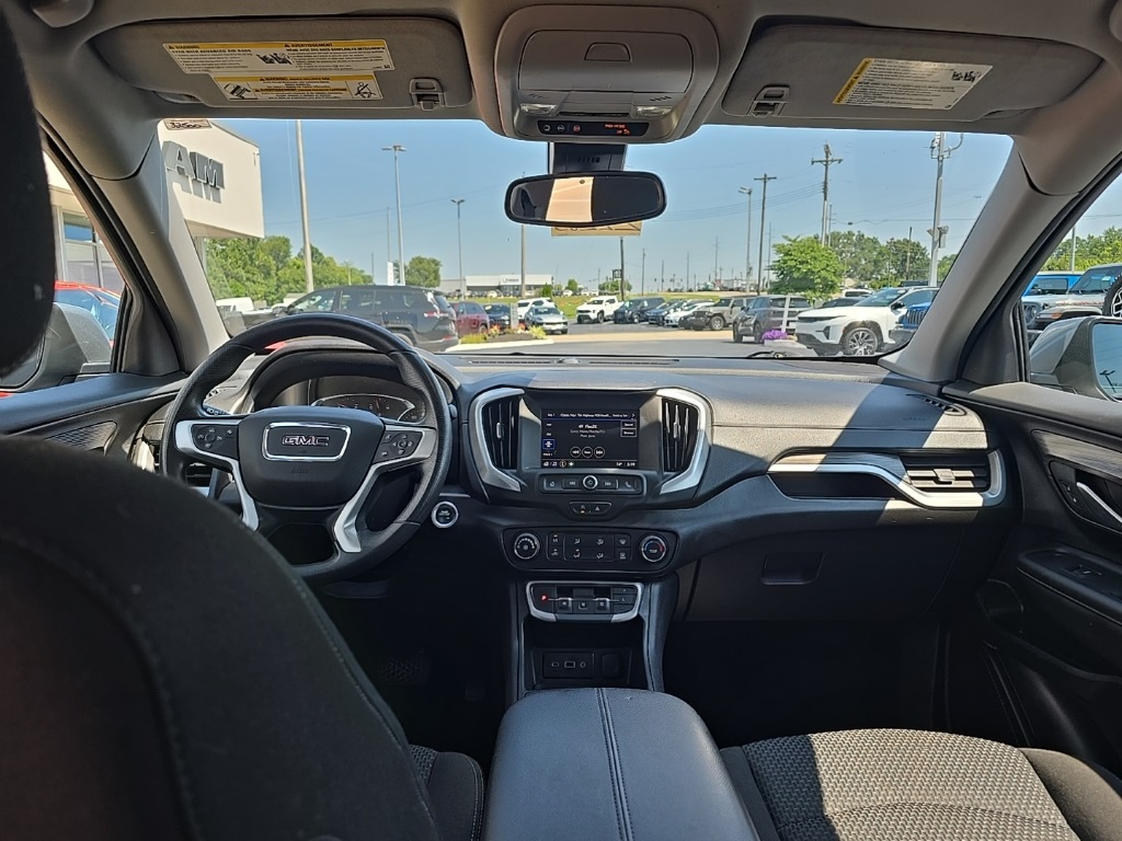 2024 Gmc Terrain SLE photo 20