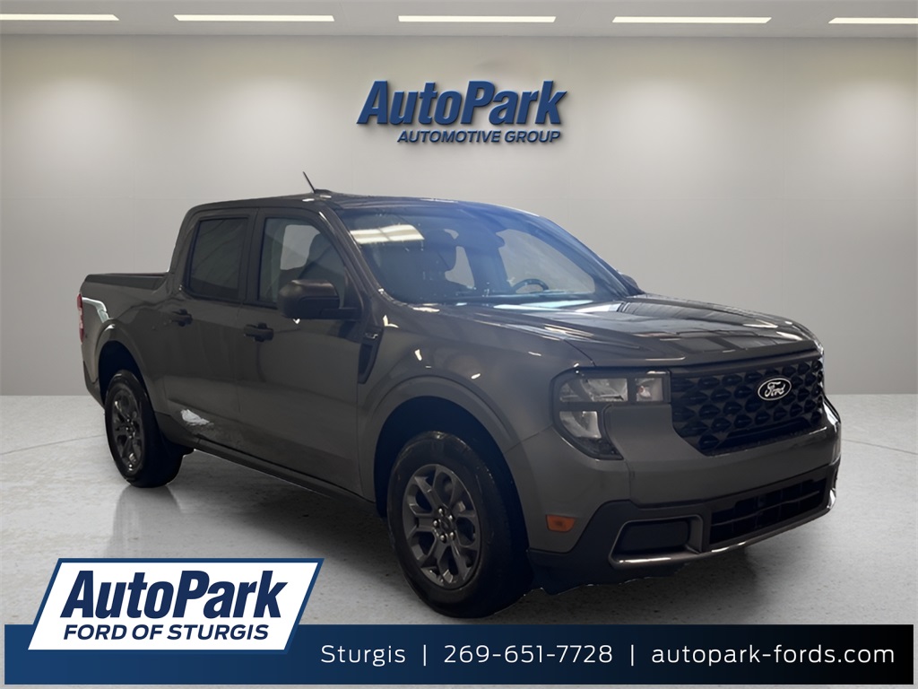 2025 Ford Maverick XLT's photo