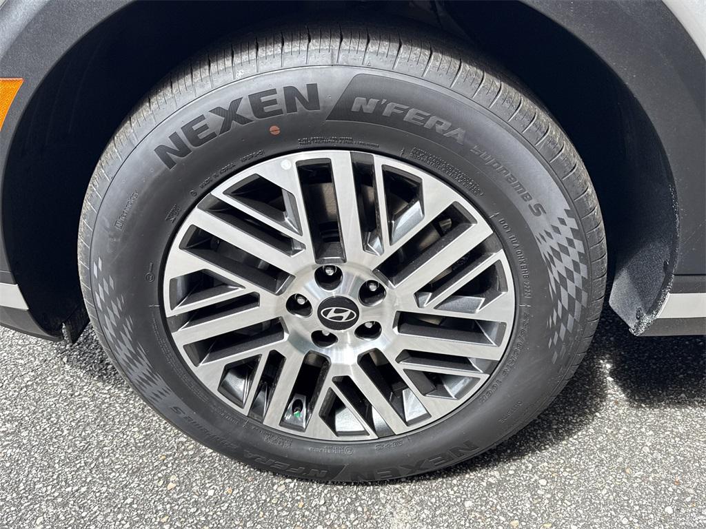 2026 Hyundai Palisade SEL photo 9