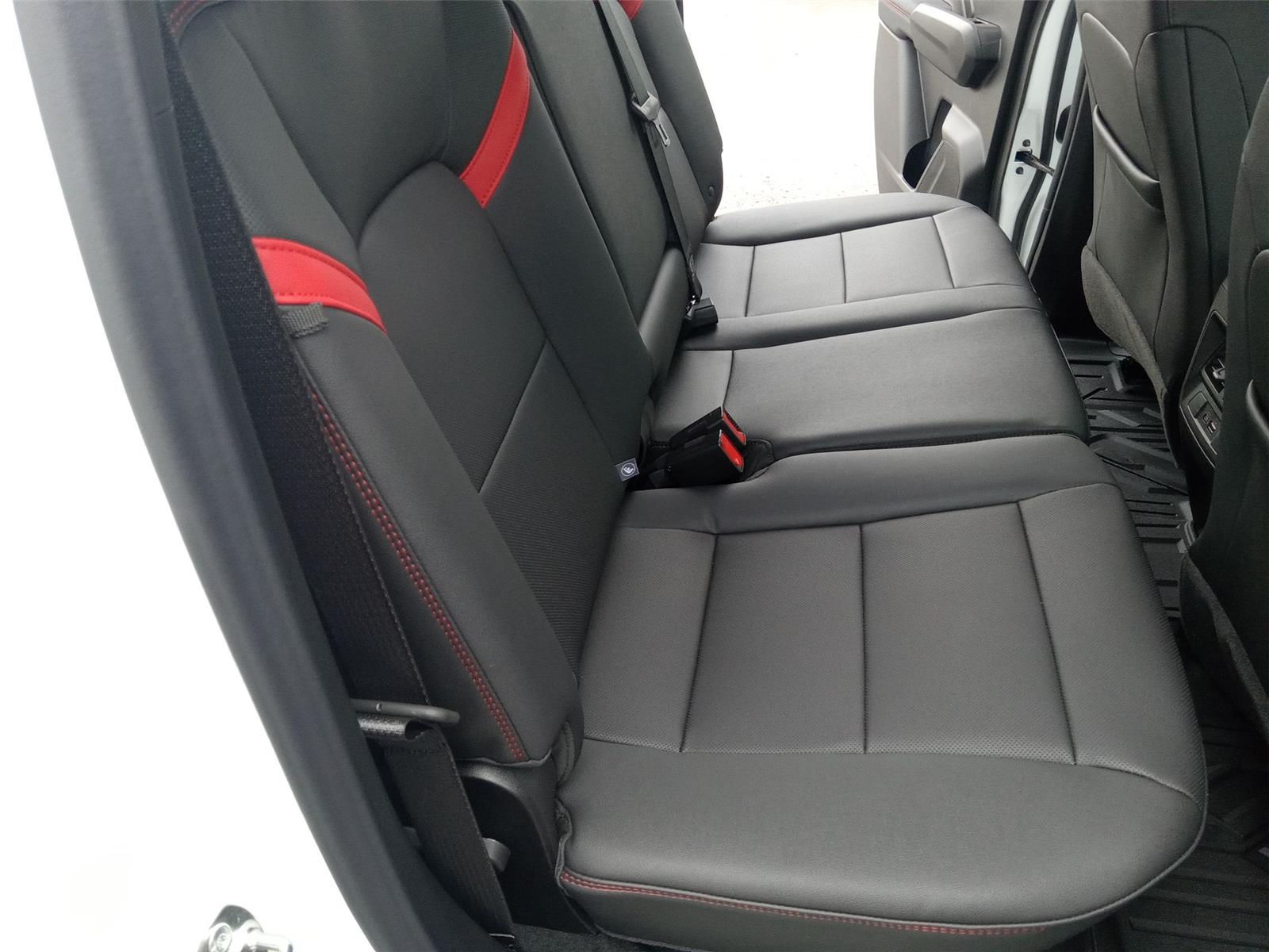 2026 Chevrolet Colorado Z71 photo 11