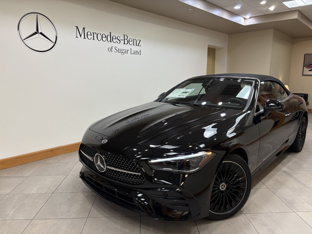 2026 Mercedes-Benz CLE CLE 300's photo