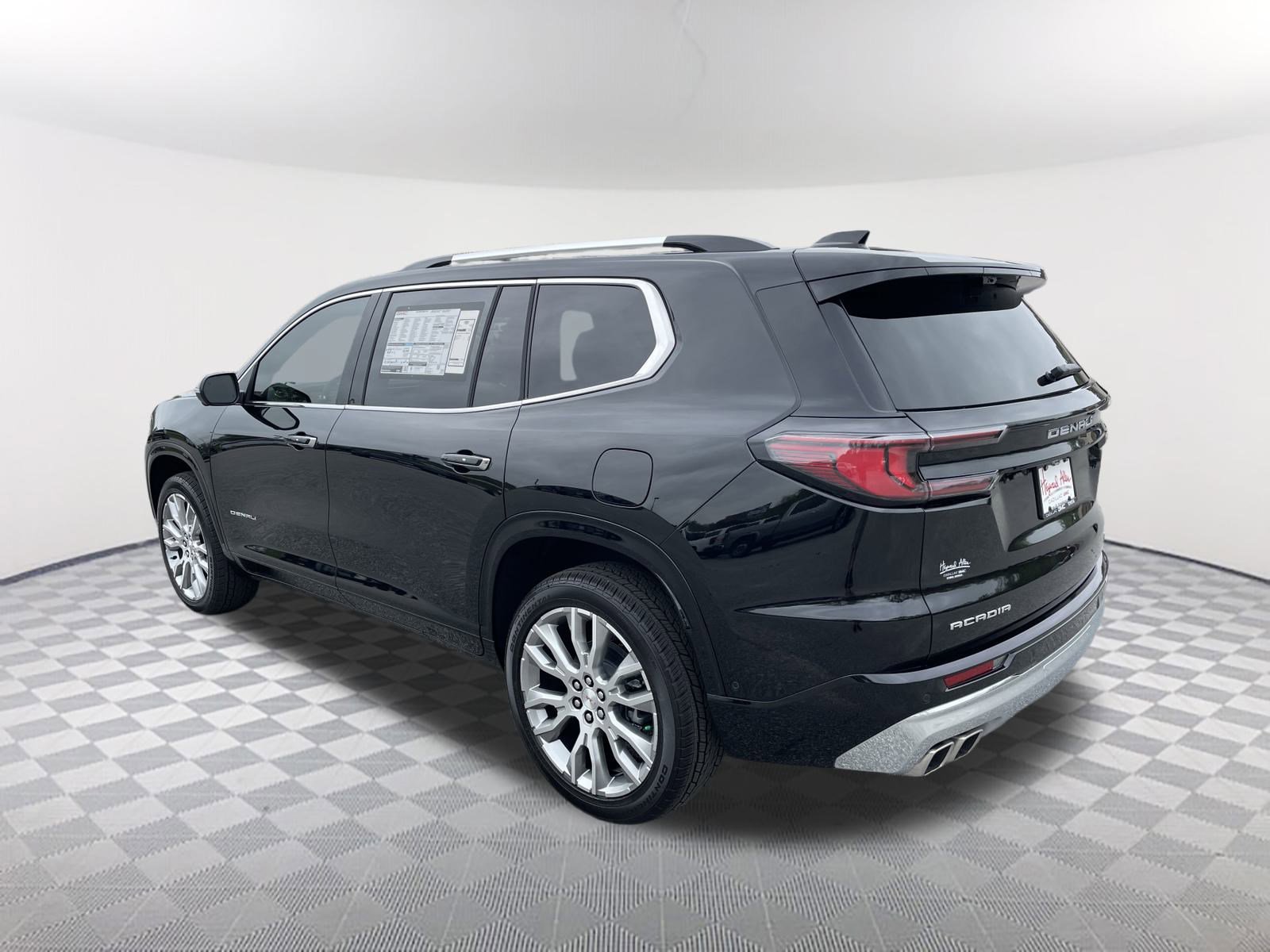 2025 Gmc Acadia Denali photo 3