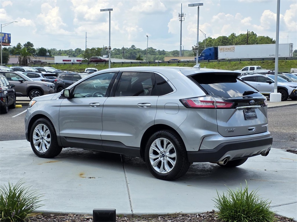 2020 Ford Edge Titanium photo 4