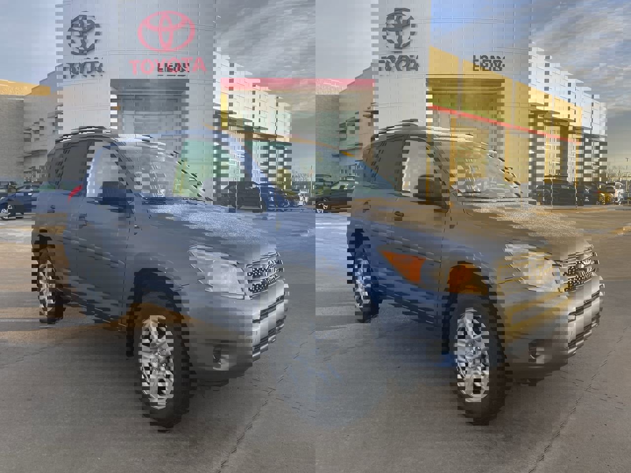 2008 Toyota RAV4 Base's photo