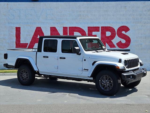 2025 Jeep Gladiator Sport S's photo