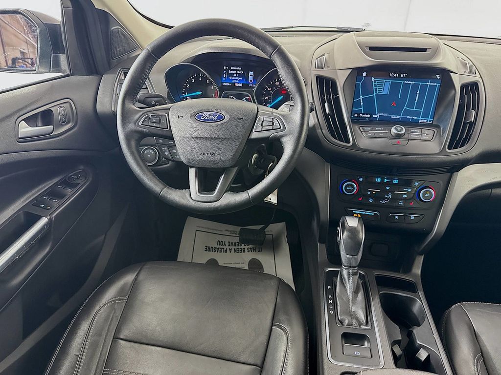 2018 Ford Escape SEL photo 25