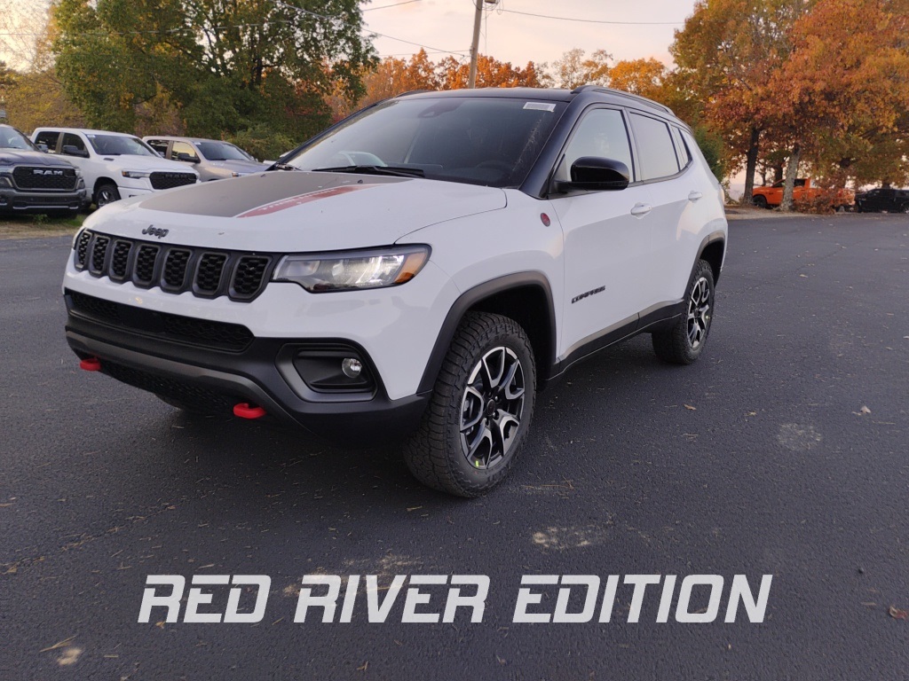 2026 Jeep Compass Trailhawk's photo