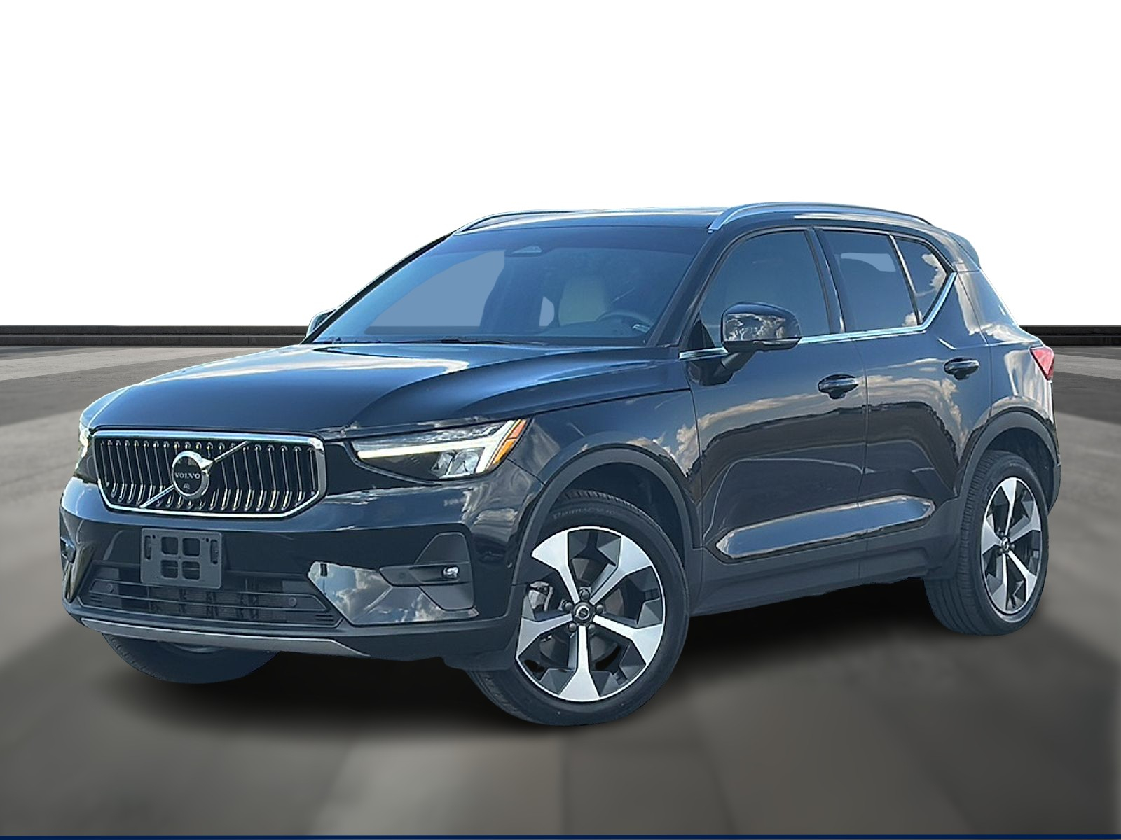 2023 Volvo XC40 Plus