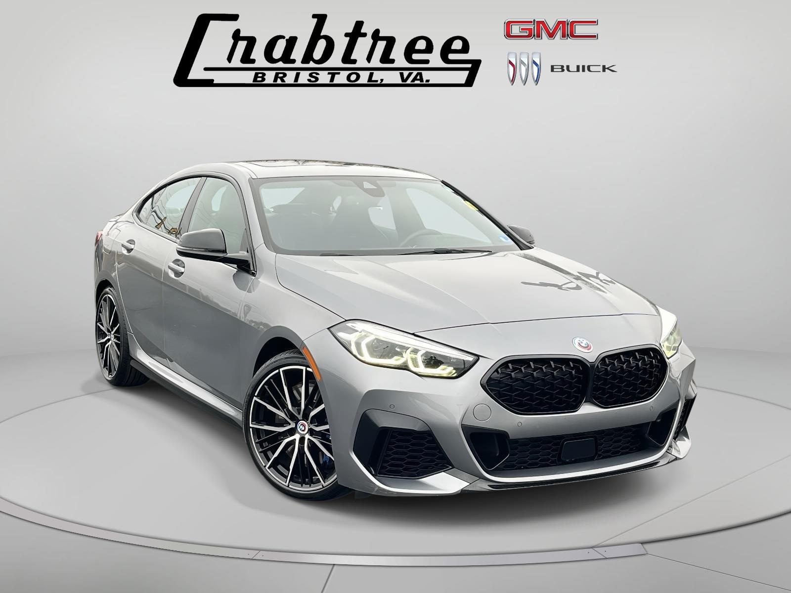 2022 BMW 2 Series M235i's photo