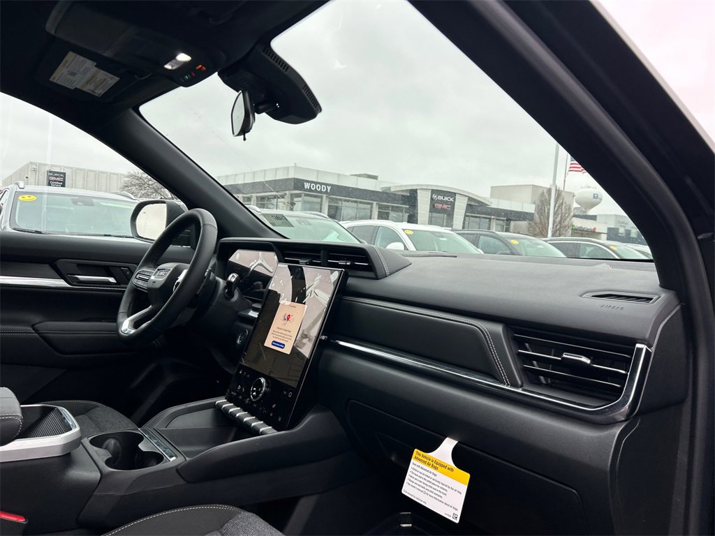 2026 GMC TERRAIN - Image 32