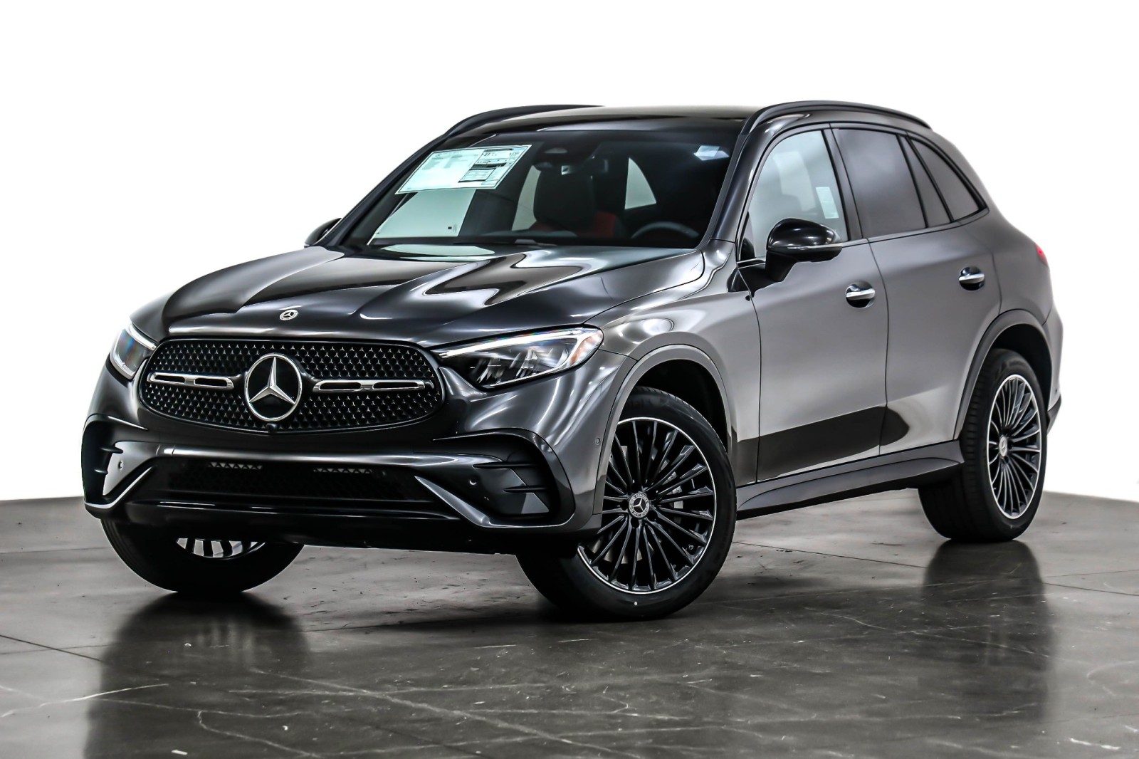 2026 Mercedes-Benz GLC Base's photo