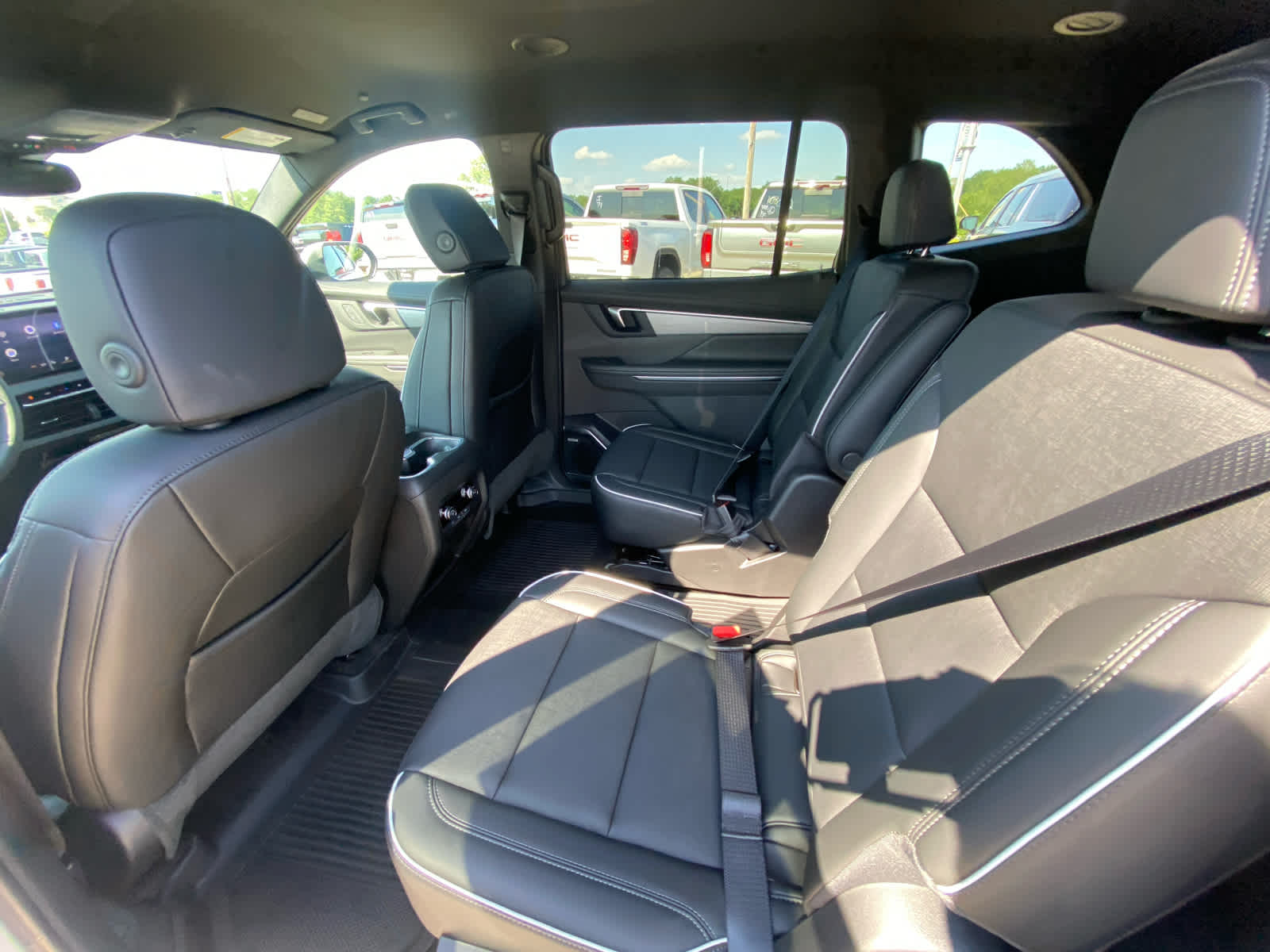 2026 Buick Enclave Preferred photo 30