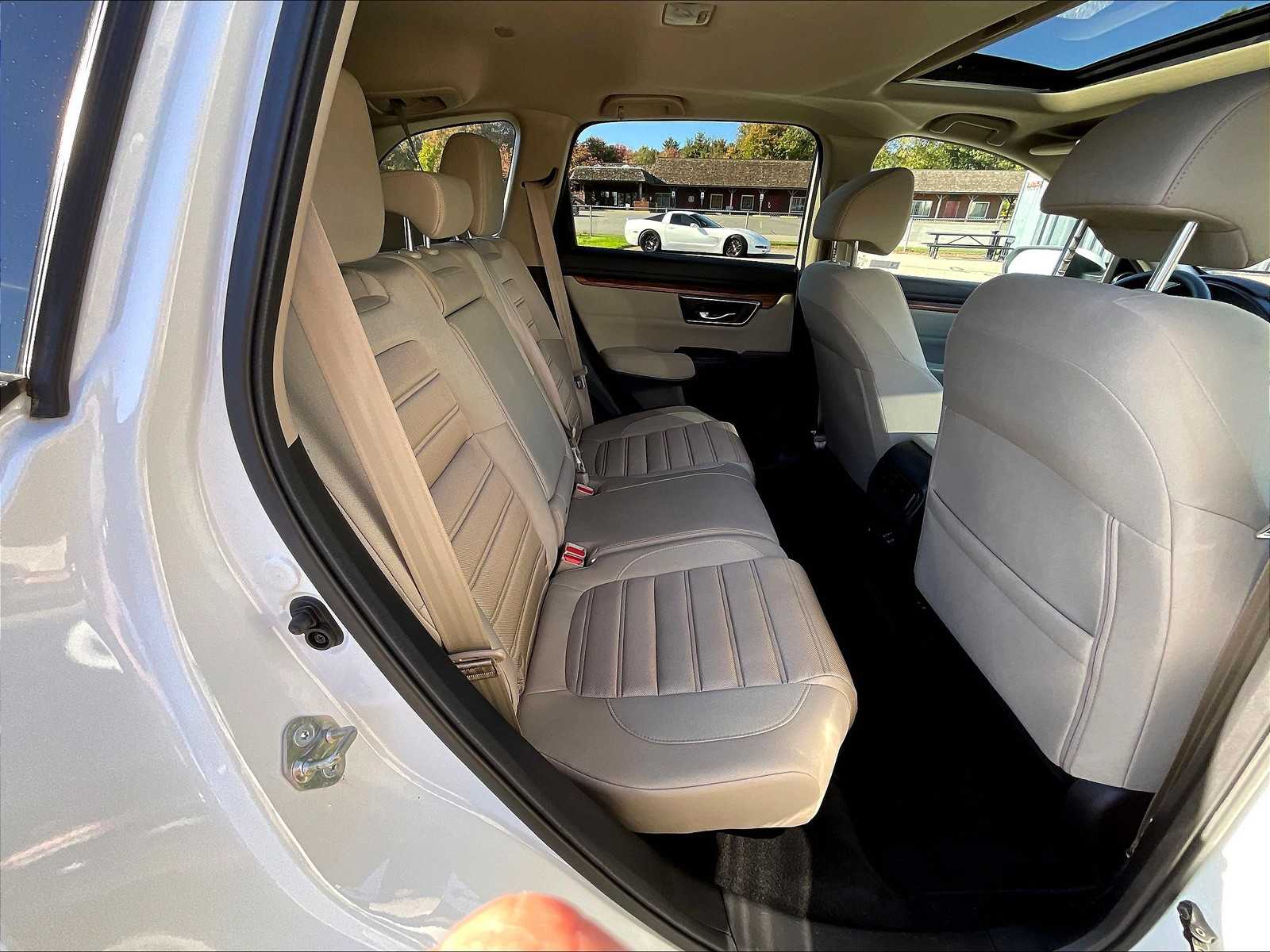2018 Honda CR-V EX photo 23