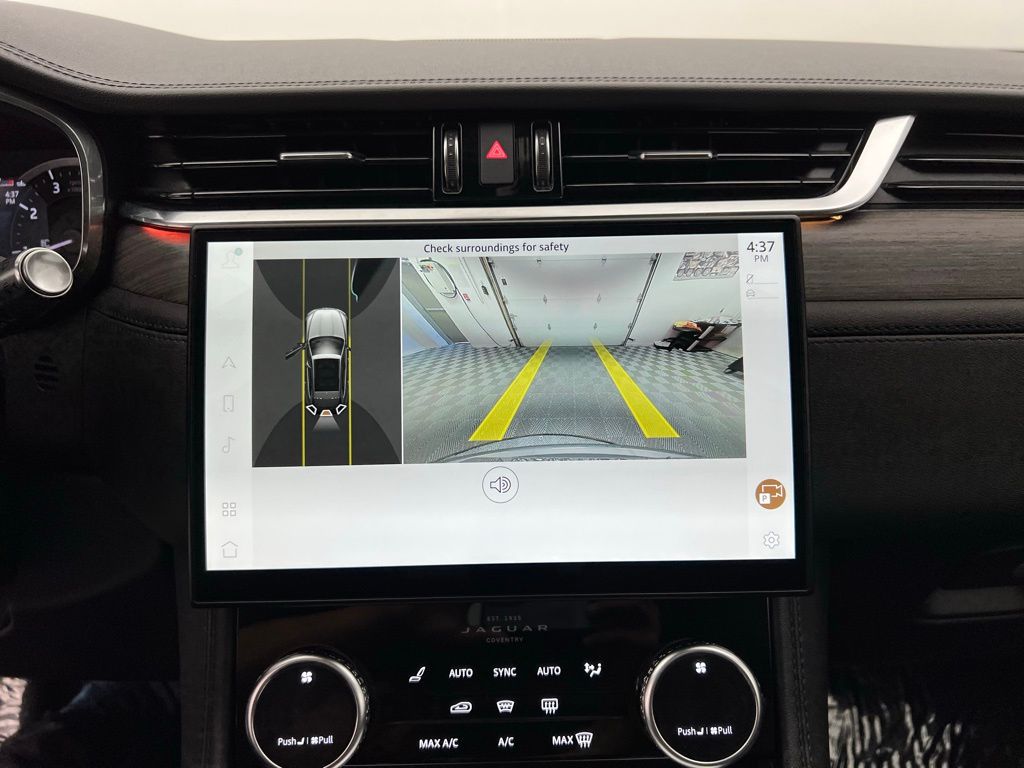 2022 Jaguar F-PACE P250 S photo 32