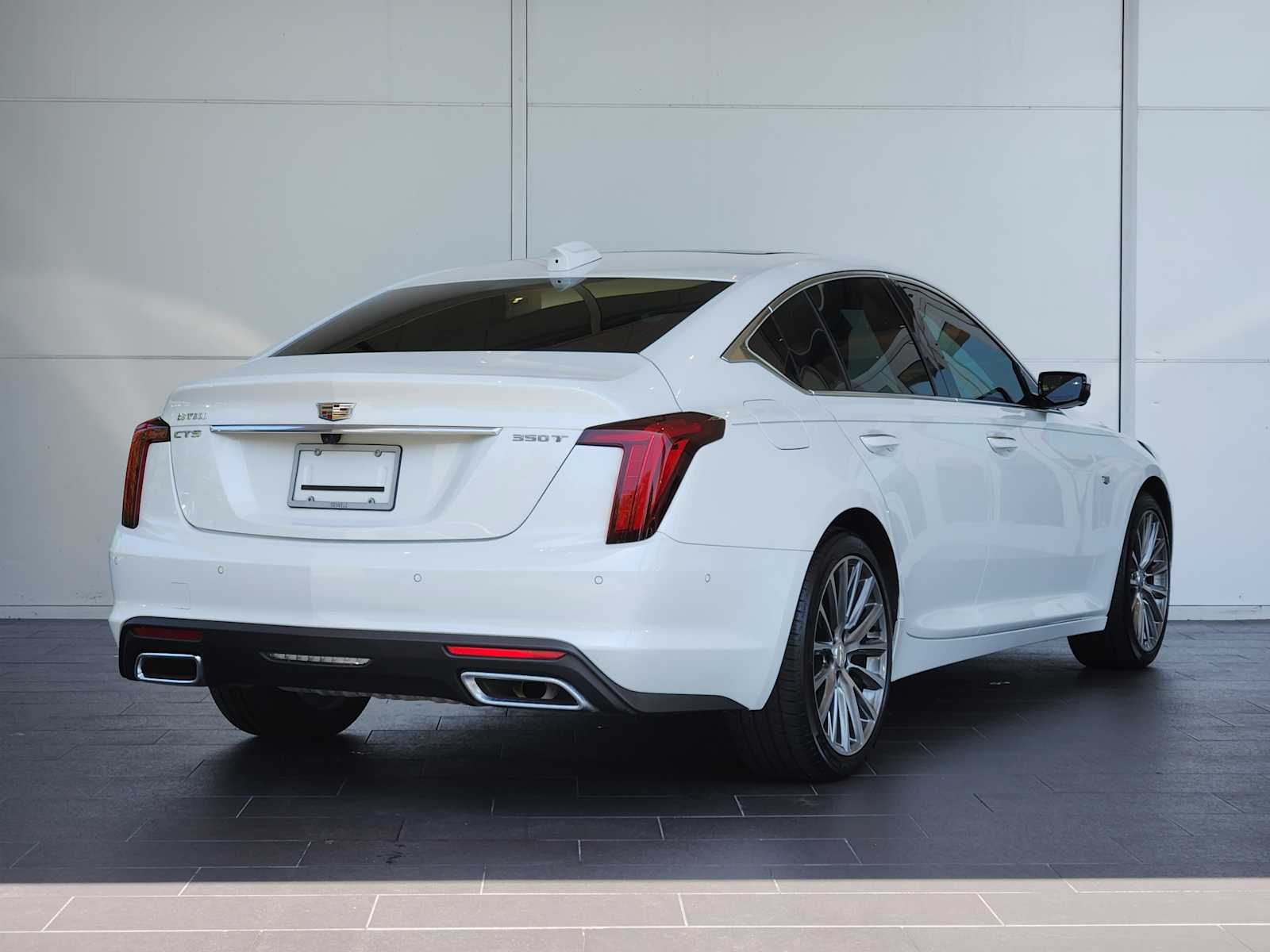 2025 Cadillac CT5 Premium Luxury photo 3