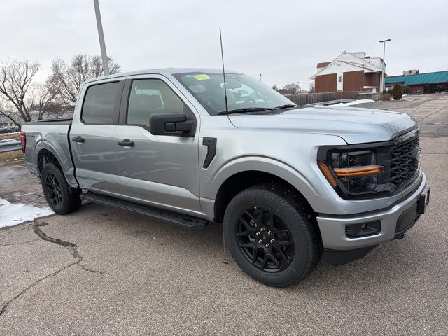 2025 Ford F-150 STX's photo