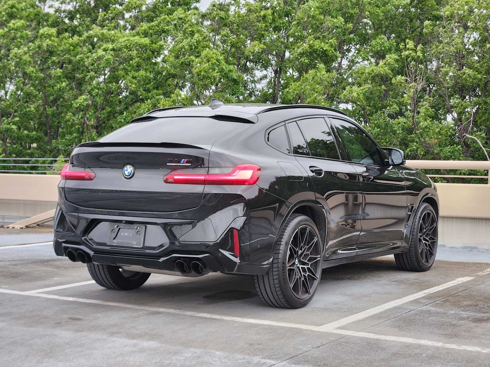 Certified Used 2024 Black Sapphire Metallic BMW  image 6