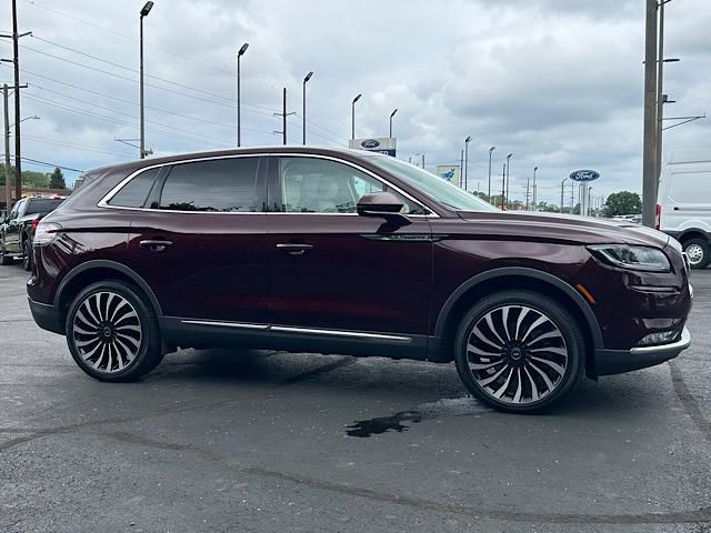 2023 Lincoln Nautilus Black Label photo 3