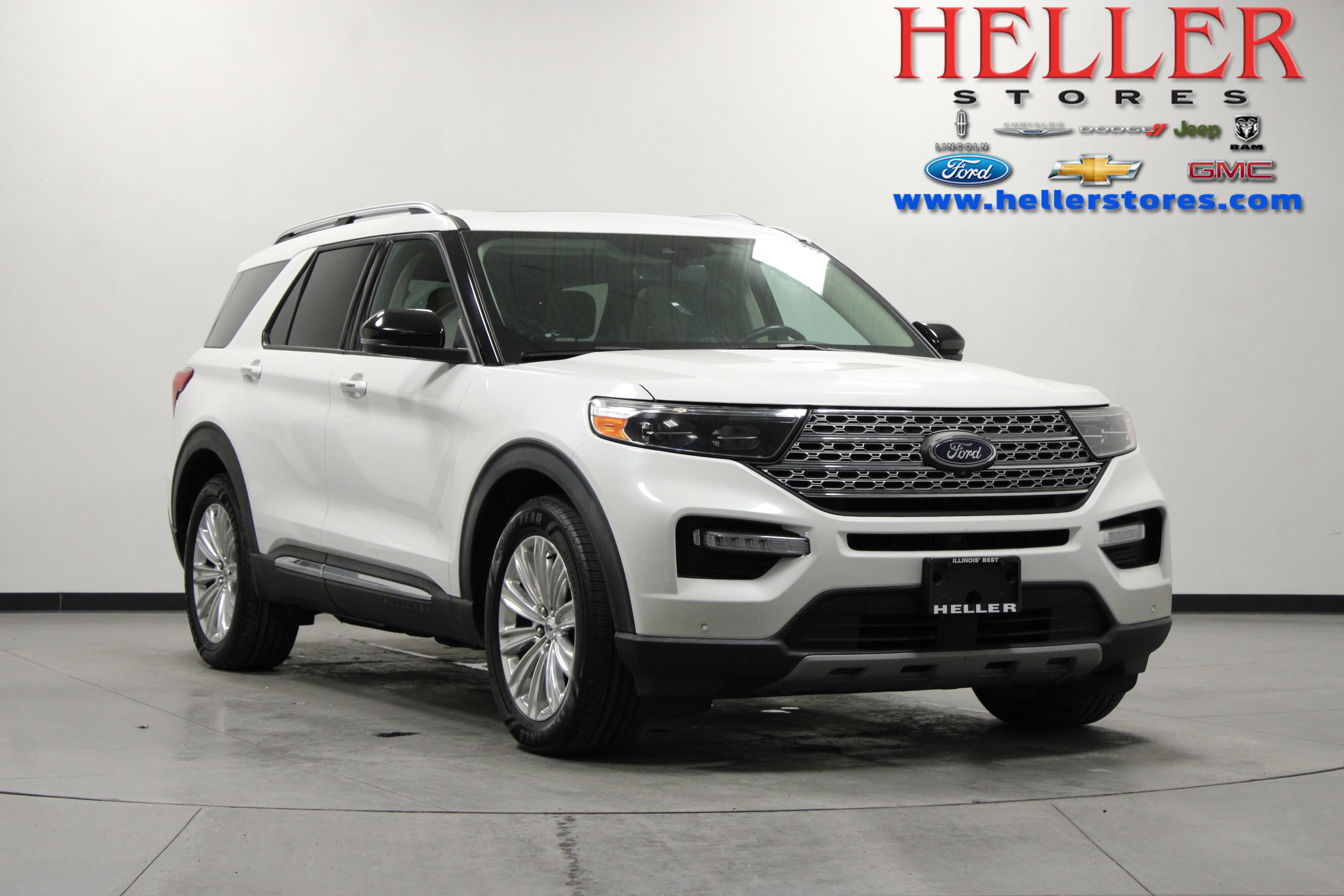 2021 Ford Explorer Limited's photo