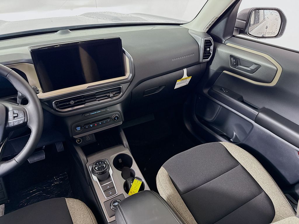 2025 Ford Bronco Sport Big Bend photo 21
