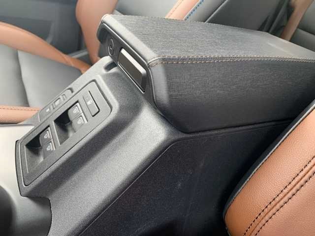 2024 Ford Bronco Outer Banks photo 13
