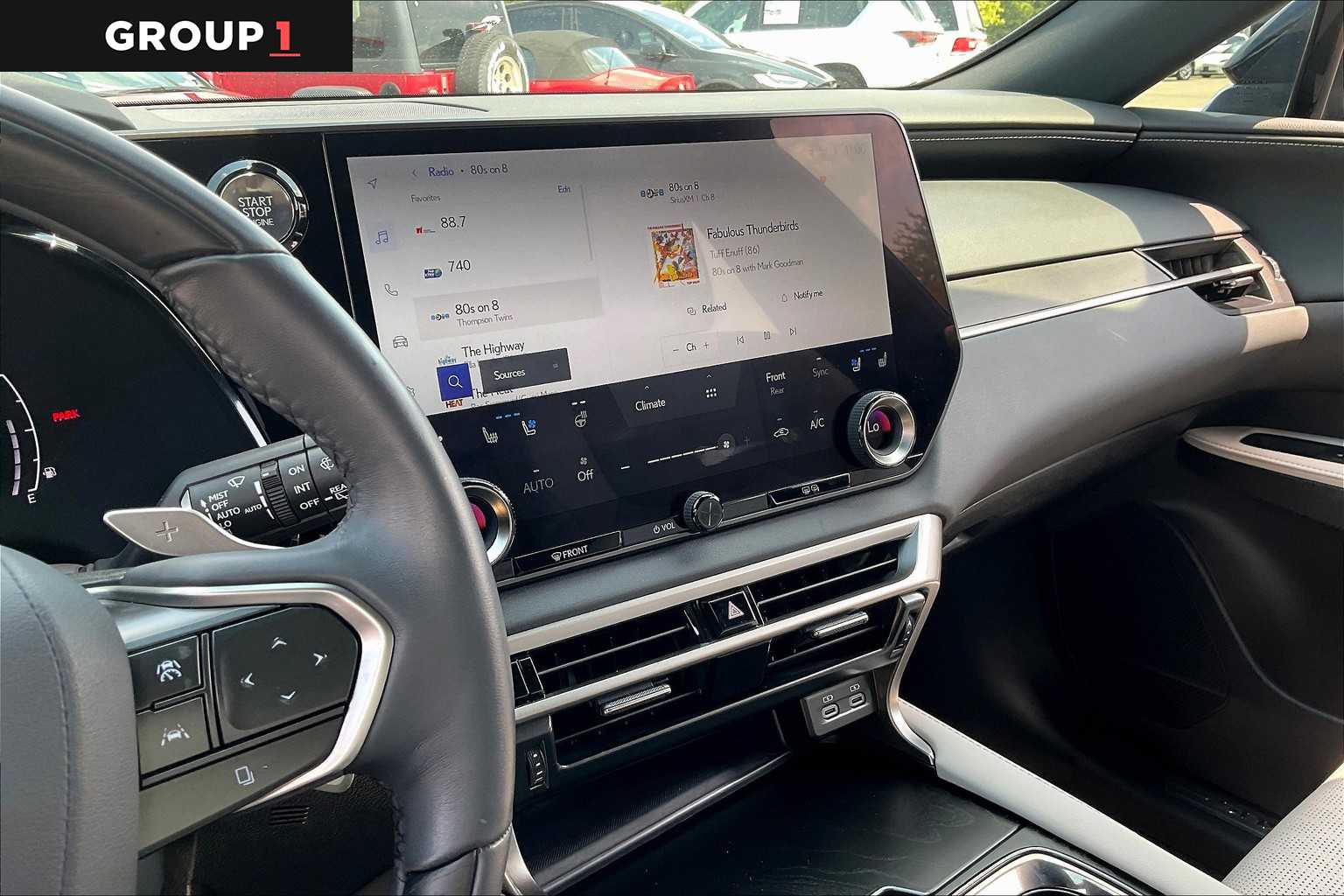 2024 Lexus RX Premium photo 5