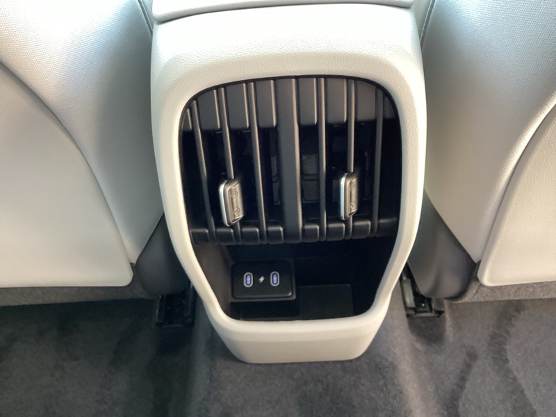 2025 Hyundai Kona SEL photo 15
