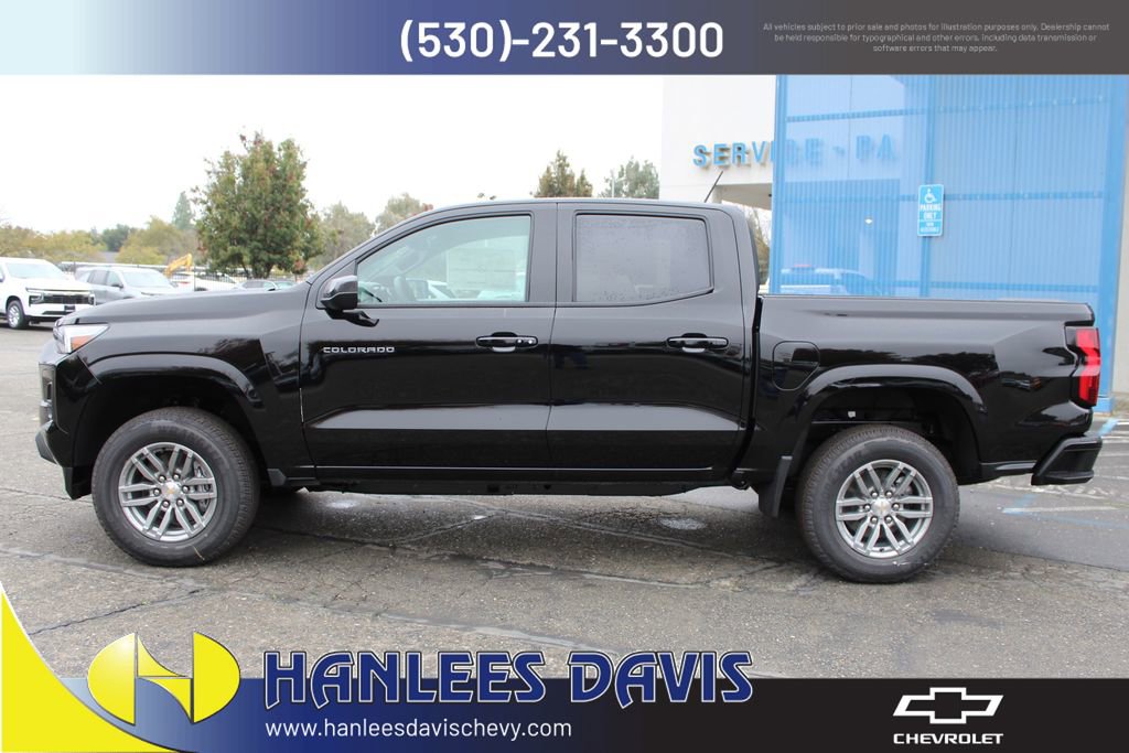 2026 Chevrolet Colorado LT photo 2