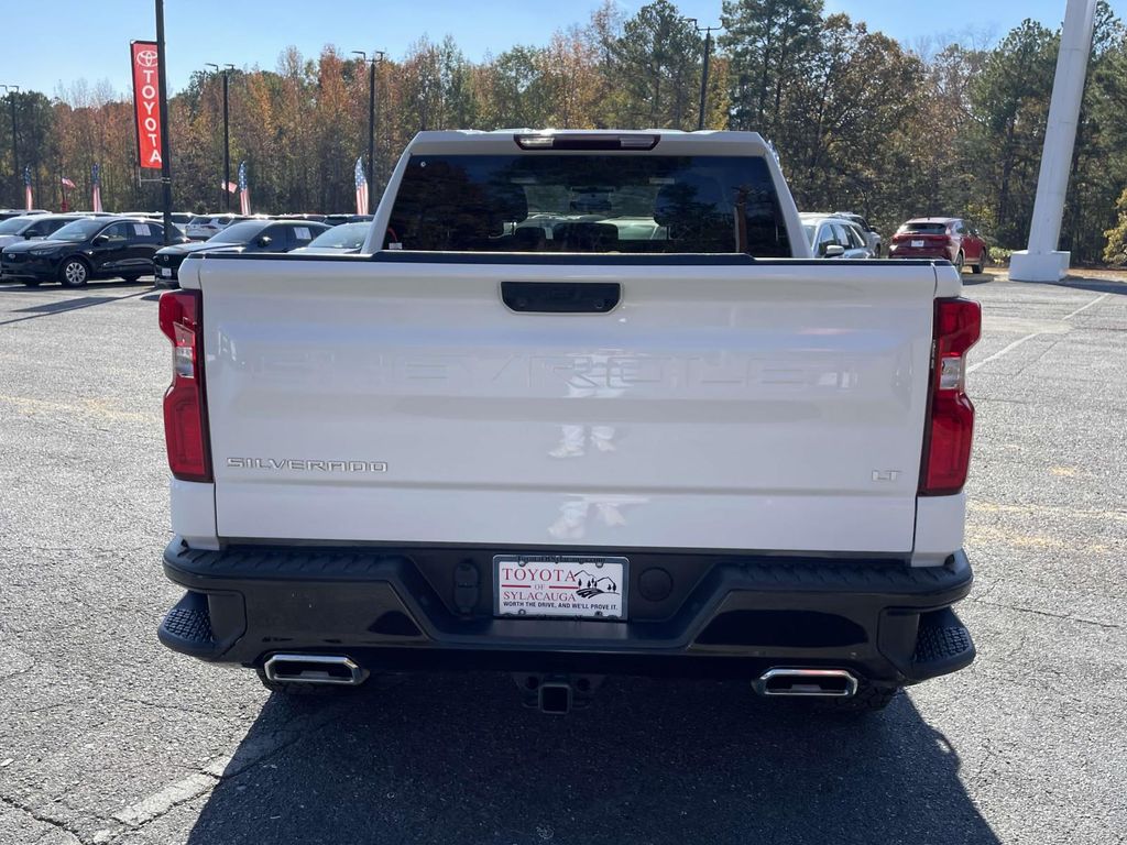 2024 Chevrolet Silverado 1500 LT Trail Boss photo 3