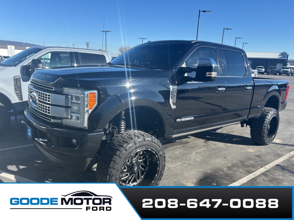 2017 Ford F-350 Super Duty Platinum