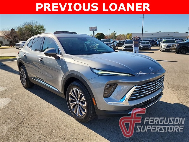 2025 Buick Envision Preferred's photo