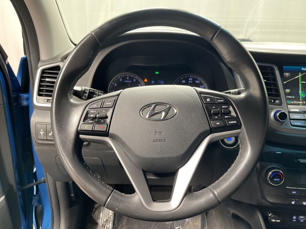 2017 Hyundai Tucson SE Plus photo 6