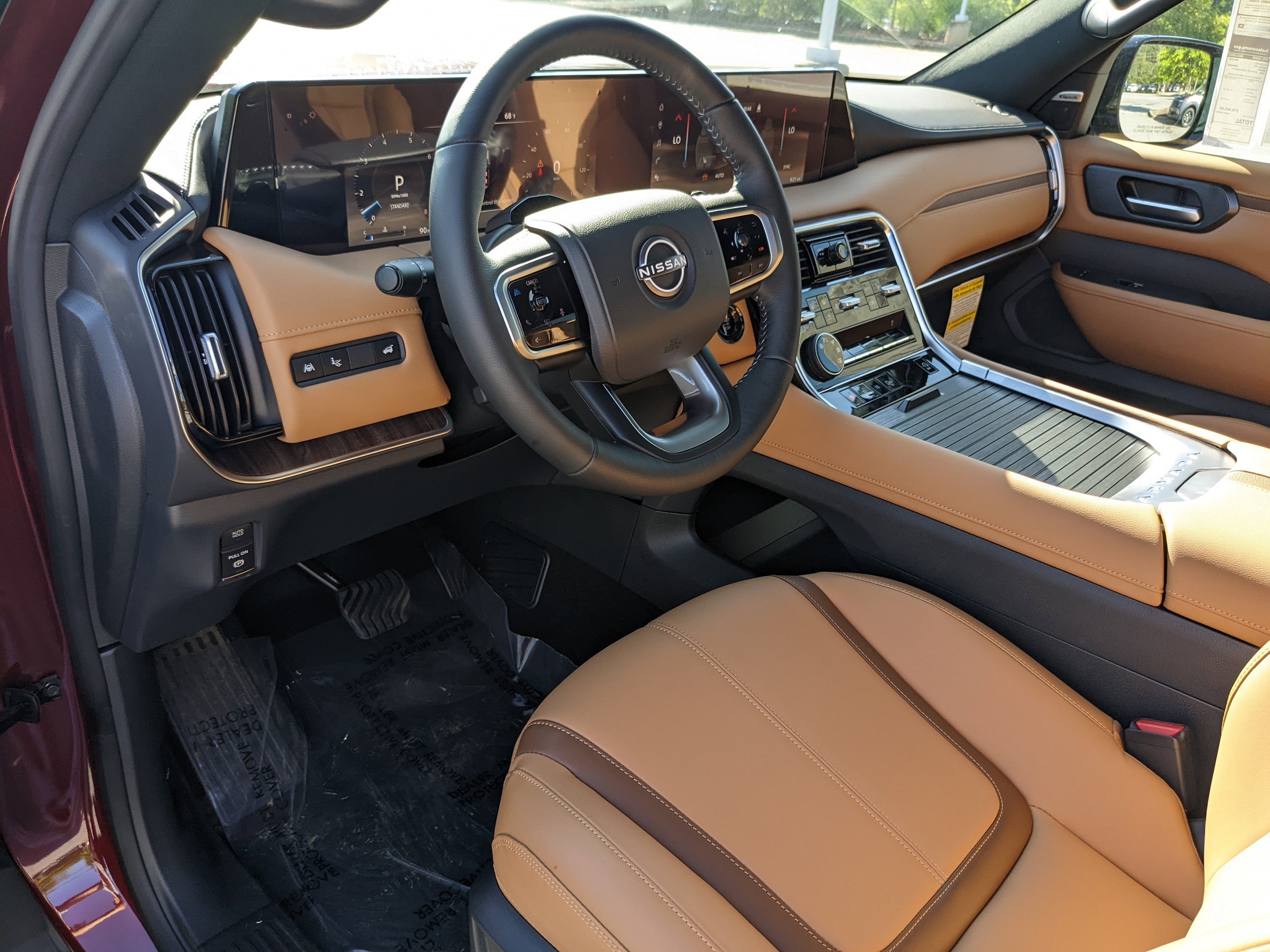 2025 Nissan Armada SL photo 13