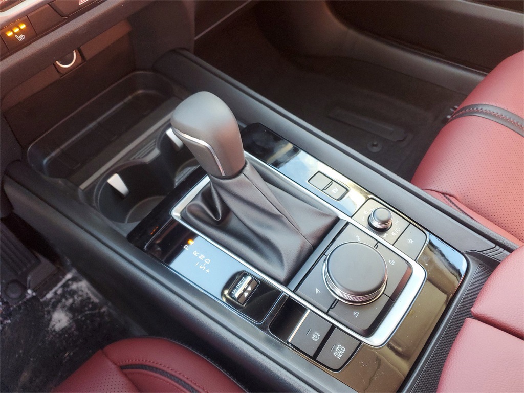 2025 Mazda CX-50 Premium photo 24