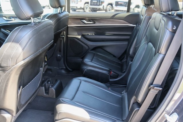 Used 2023 Gray Jeep Limited image 16