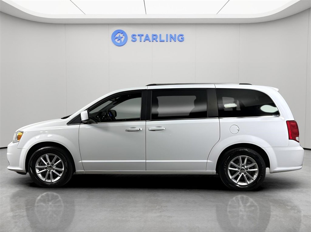 2020 Dodge Grand Caravan SXT photo 2