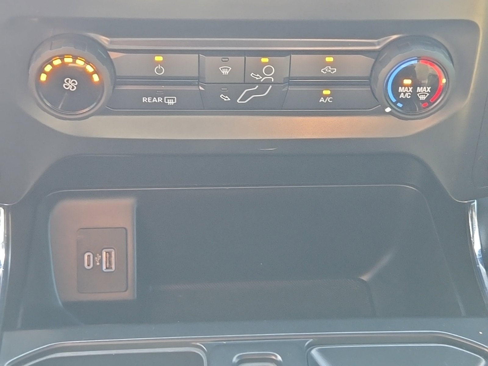 2022 Ford F-150 XL photo 11