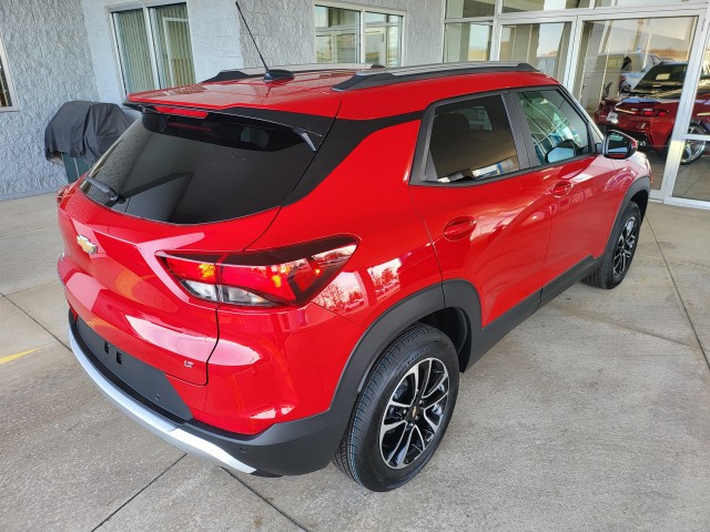 2026 Chevrolet Trailblazer LT photo 4