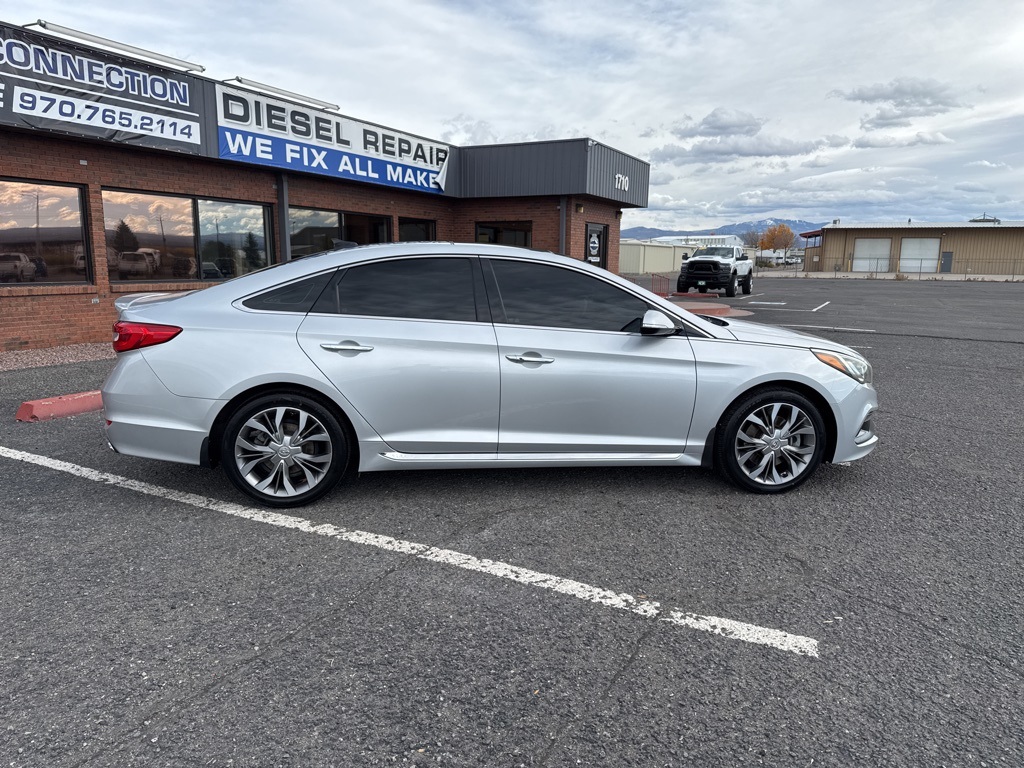 2015 Hyundai Sonata 2.0T Limited photo 4