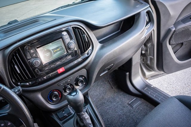 2015 Ram ProMaster City SLT photo 24