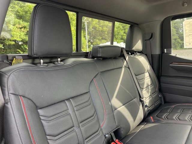 2025 Chevrolet Silverado 1500 RST photo 11