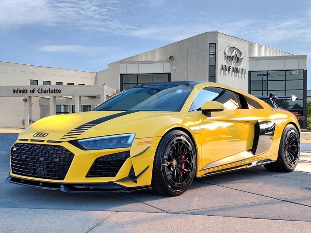 2023 Audi R8 Performance's photo
