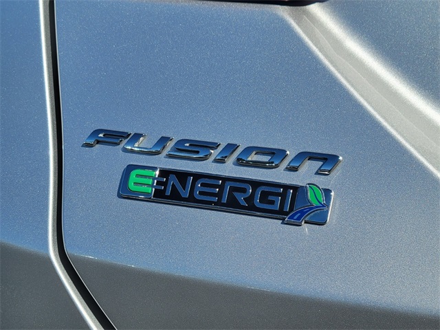 2018 Ford Fusion Energi SE photo 11