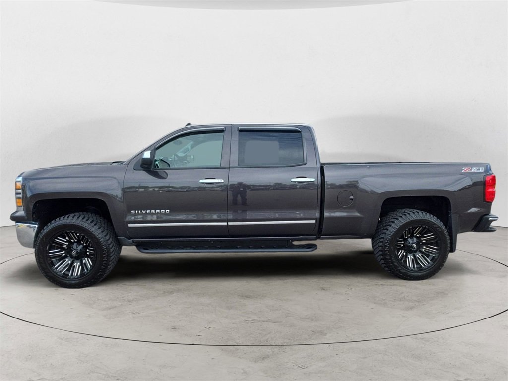 2014 Chevrolet Silverado 1500 LTZ photo 2