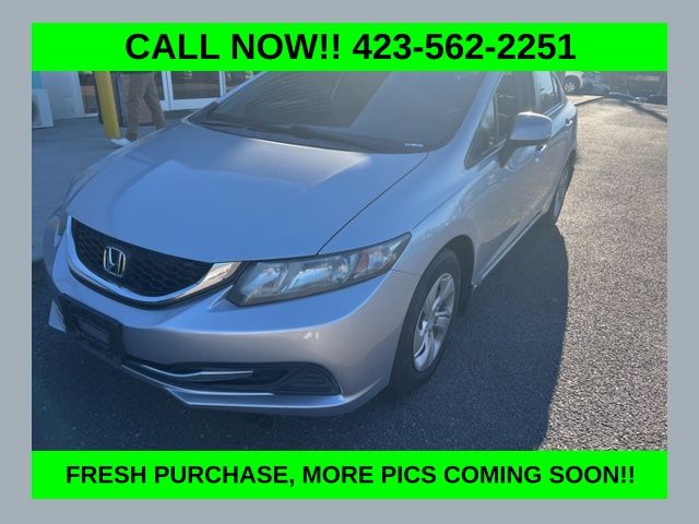 2013 Honda Civic LX's photo