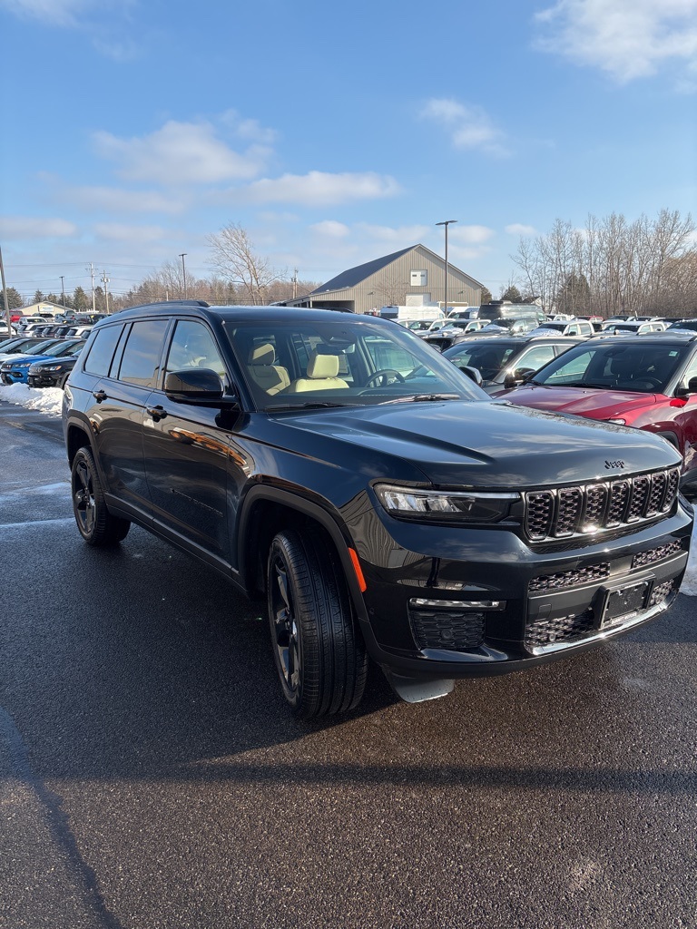 2025 Jeep Grand Cherokee L Limited's photo