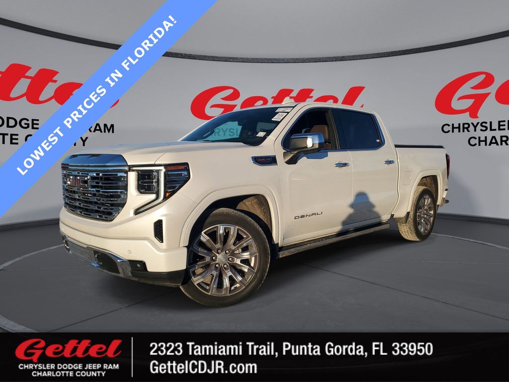 2022 GMC Sierra Denali's photo